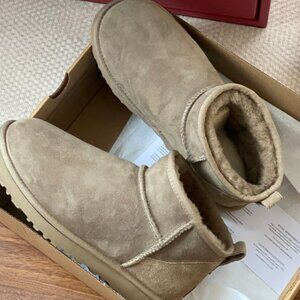 UGG ULTRA MINI BOOTS ANTELOPE